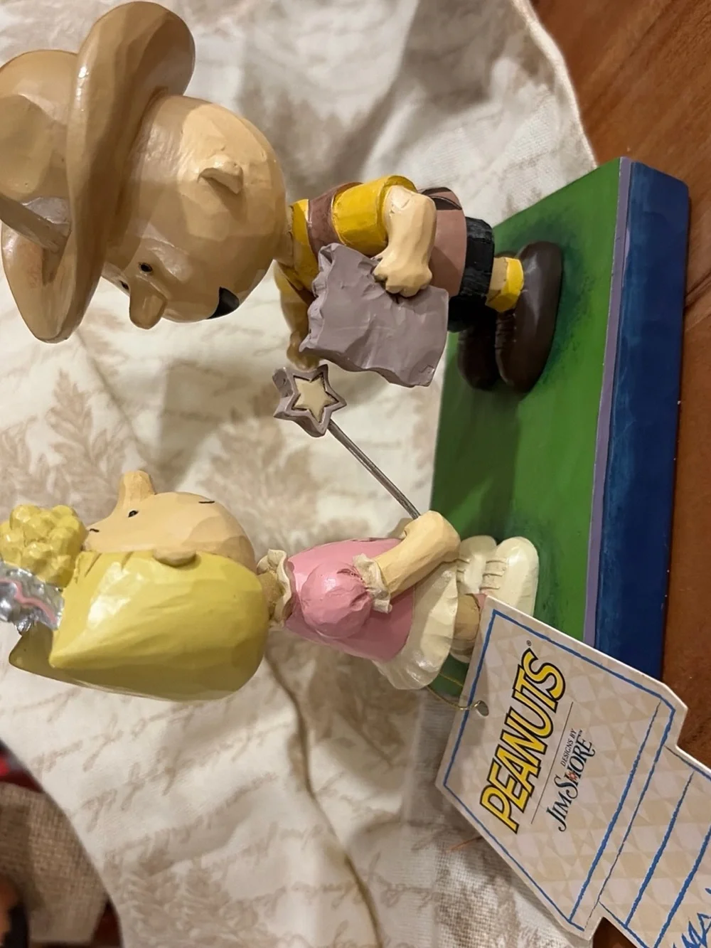 Jim Shore Peanuts Halloween Figurines Charlie Brown and Lucy in Yellow & Pink